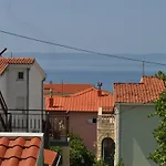 بيت ضيافة David *